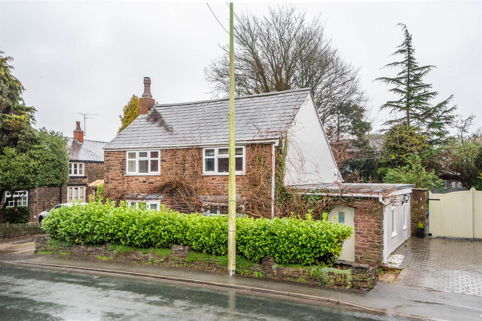 3 bed property in Wigan Road, Chorley